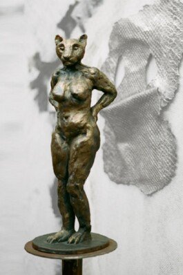 Bronze sculpture gatekeepers chloe valorso lion woman side 